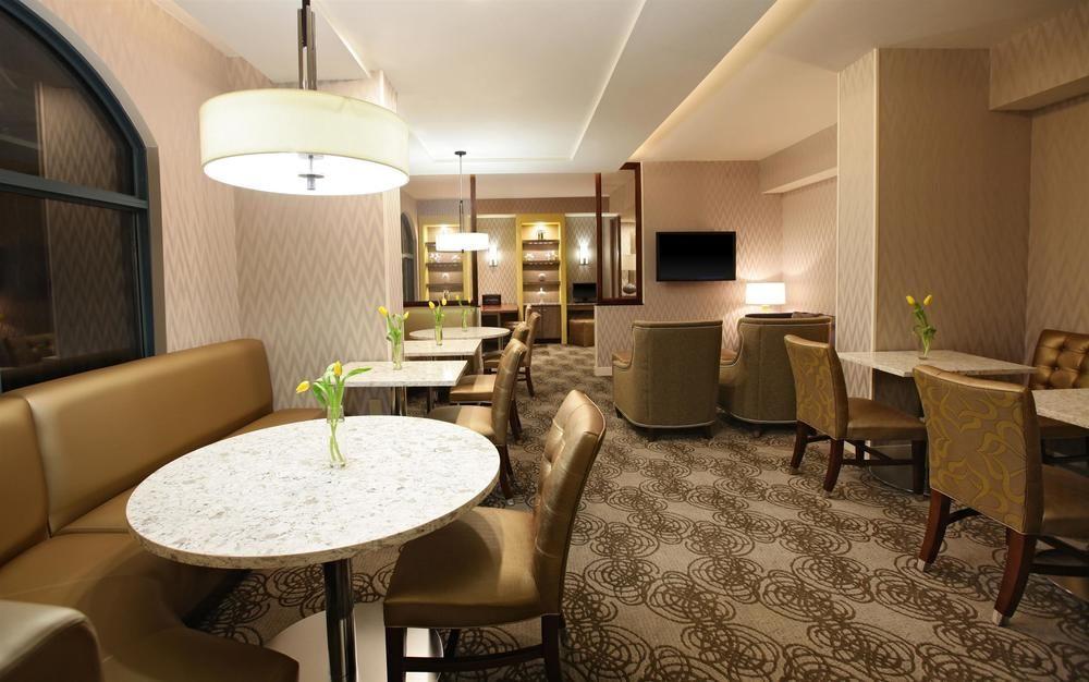 Sheraton Suites Columbus Worthington Exterior foto